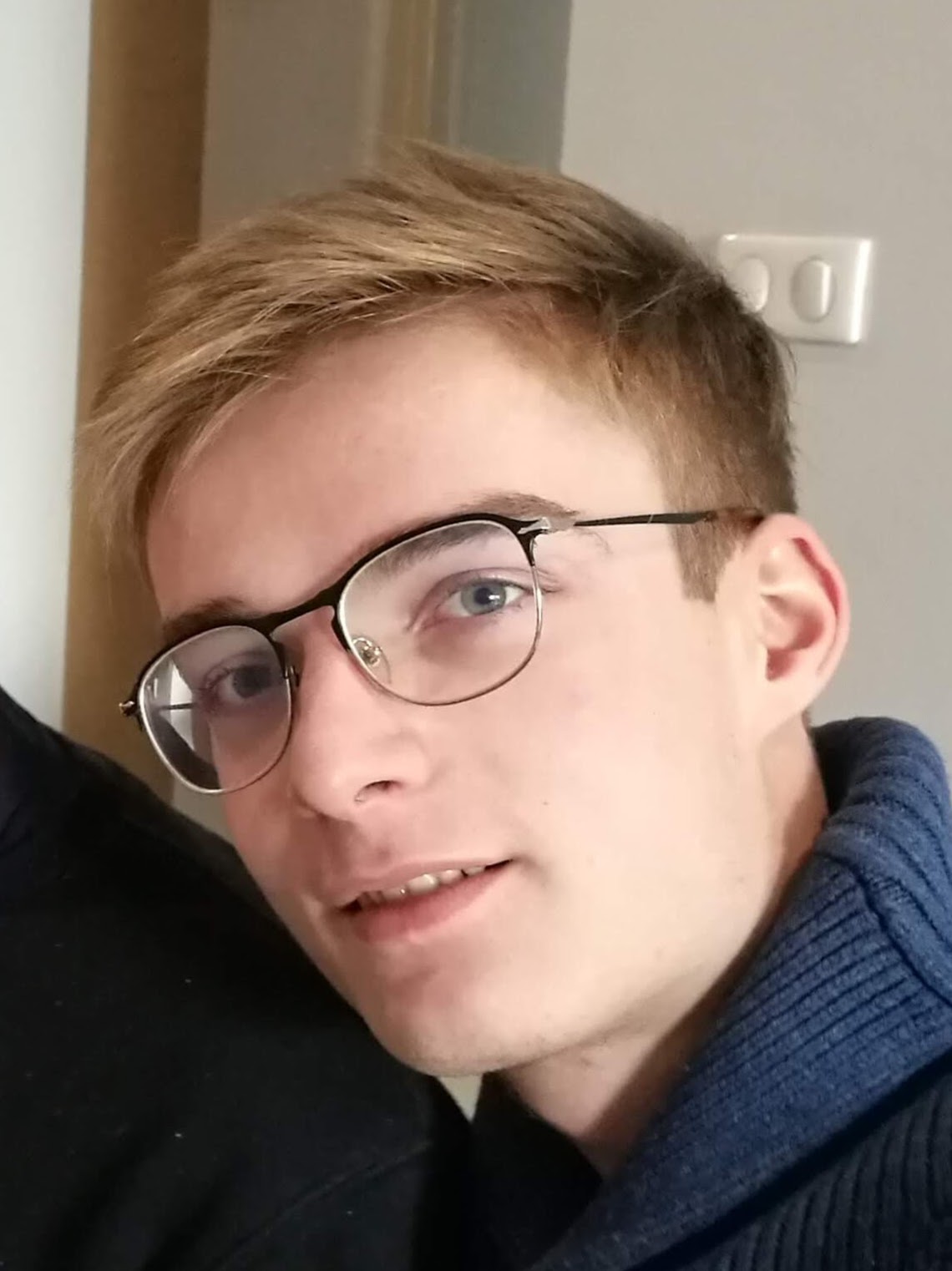 Ma tête.
